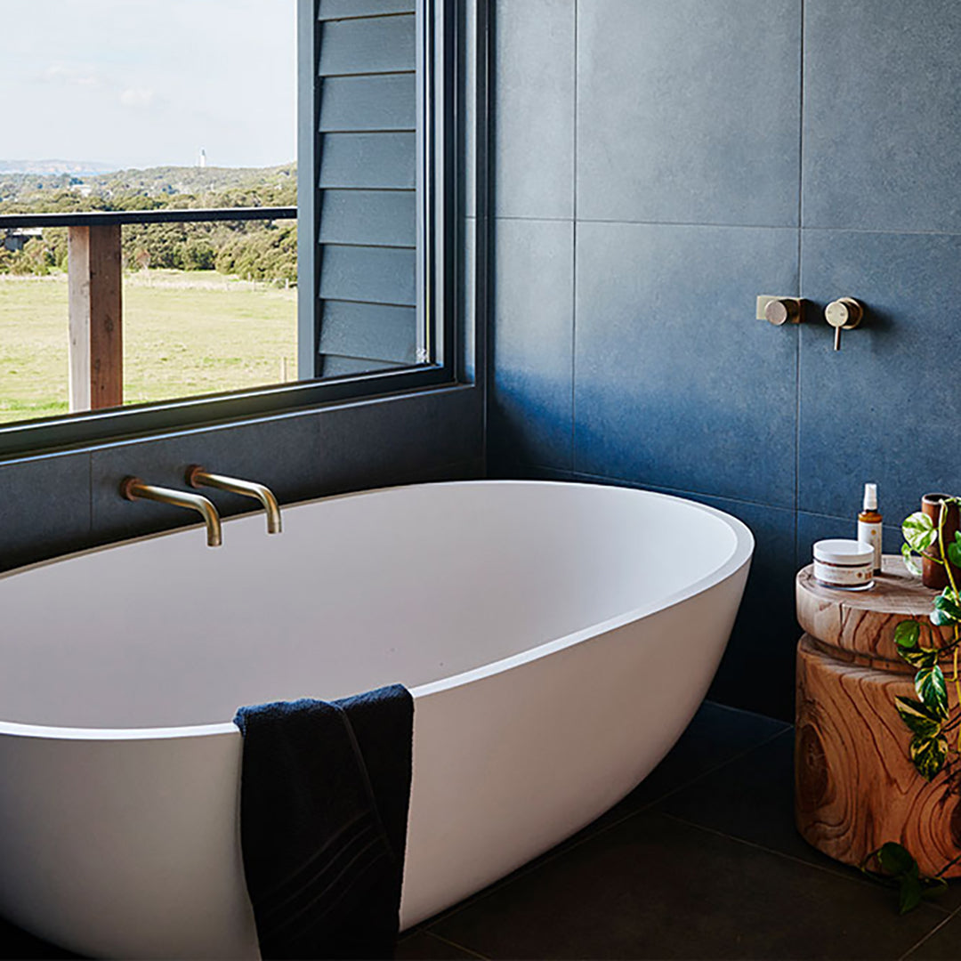 SUBLIME FREESTANDING BATH 1700X850X480MM