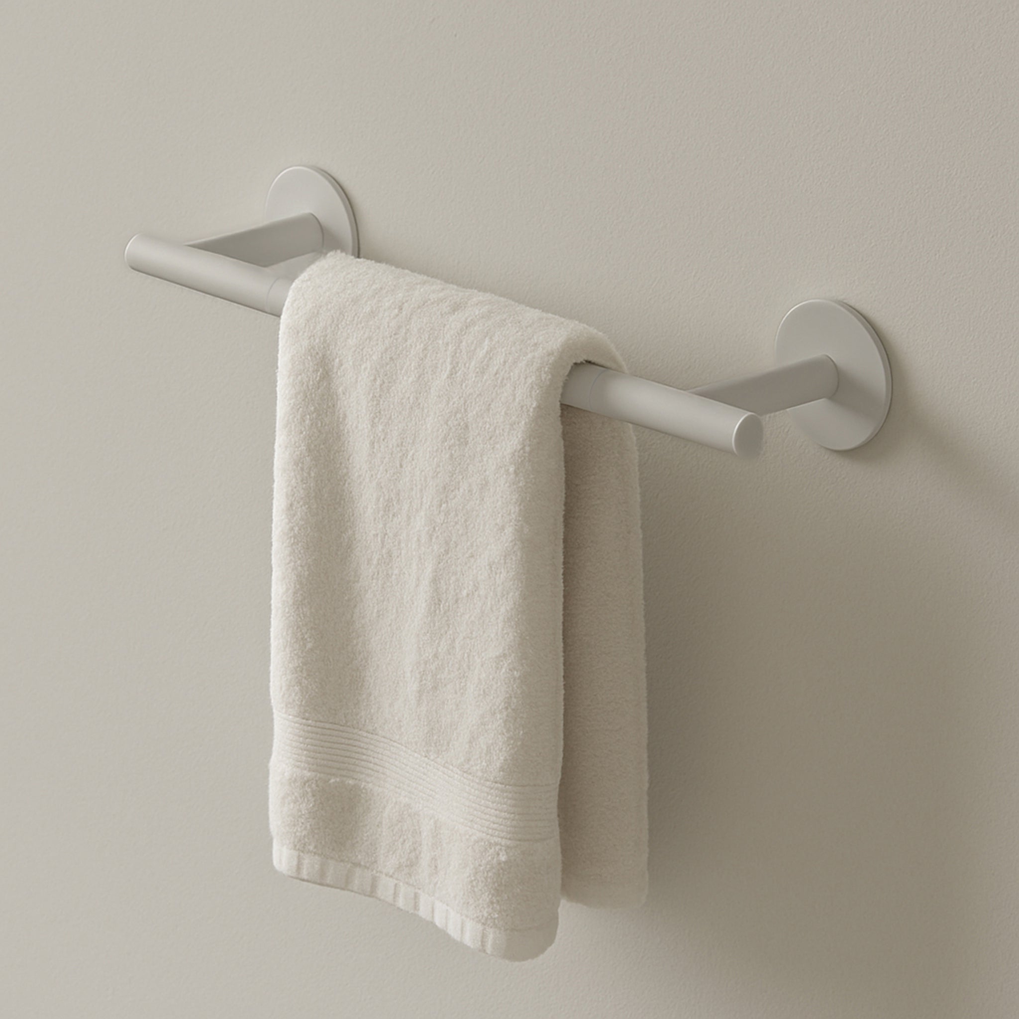 PAN S TOWEL RAIL 300MM
