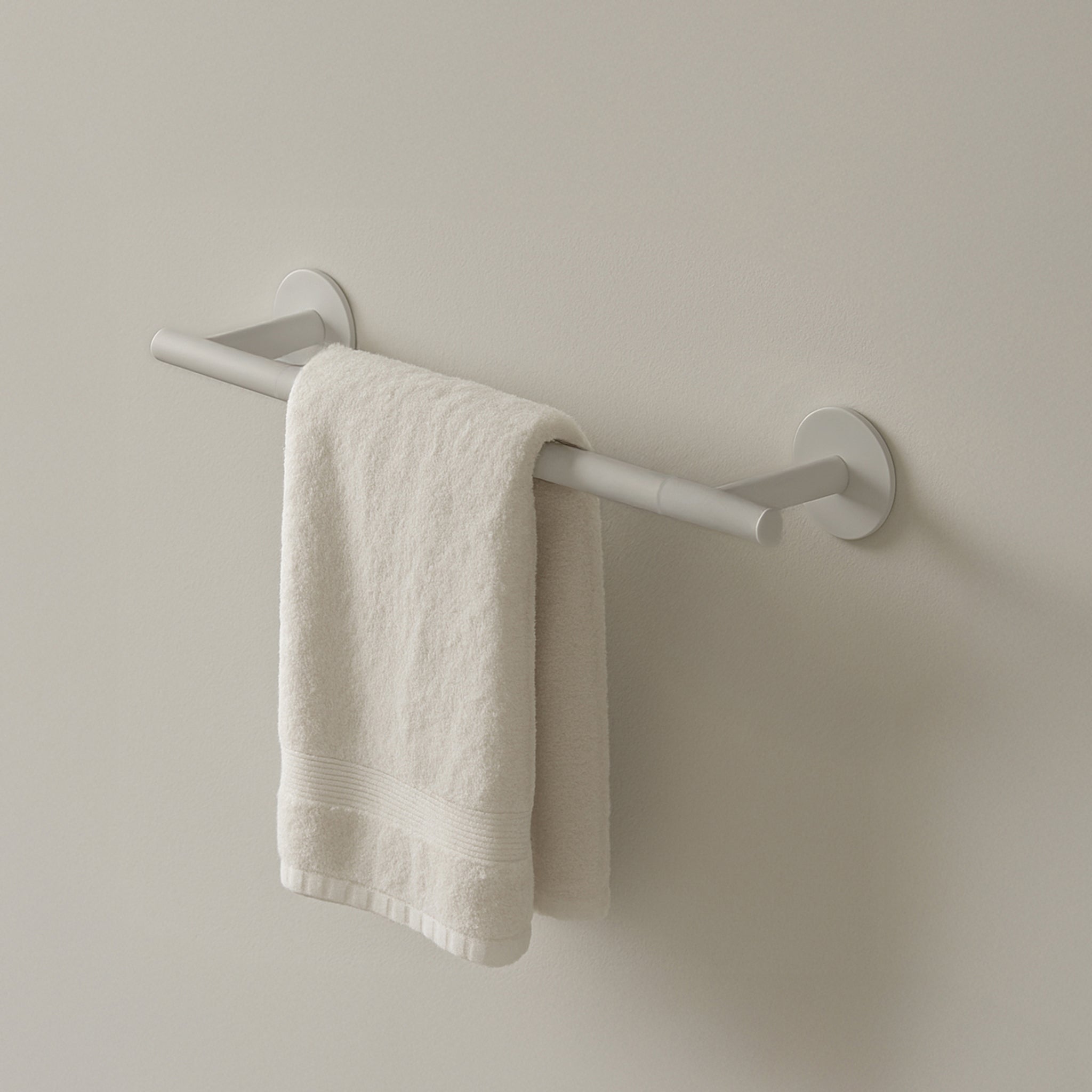 PAN S TOWEL RAIL 450MM