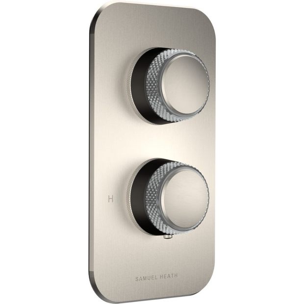 ONE HUNDRED THERMOSTATIC SHOWER MIXER 1 OUTLET HANDLE